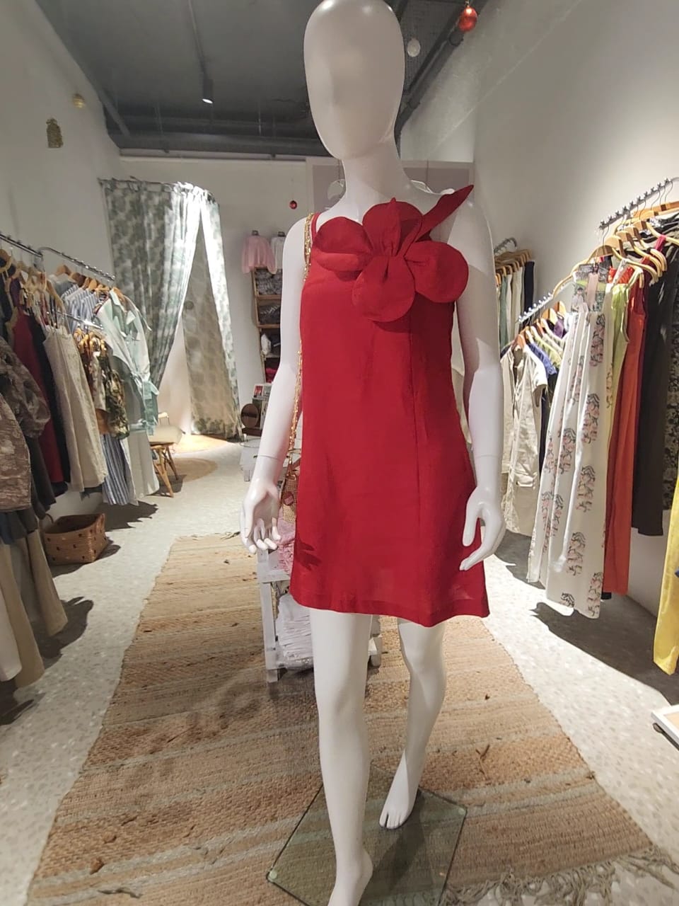 Robe d’été en lin à bretelle - rouge